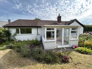 Photo 17- click for photo gallery